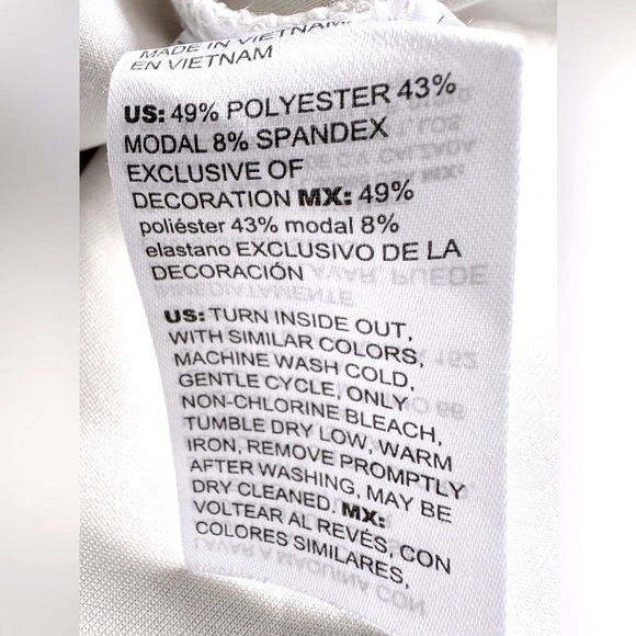 Chico’s Zenergy® Caviar Bead Scuba Joggers - Picture 12 of 16